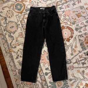 Levi jeans ‘94 baggy women’s size 27